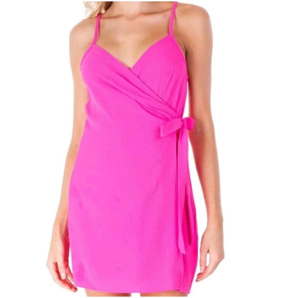 Show Me Your Mumu REVOLVE Size MEDIUM Say Jay Wrap Mini Dress Hot Pink Crinkle